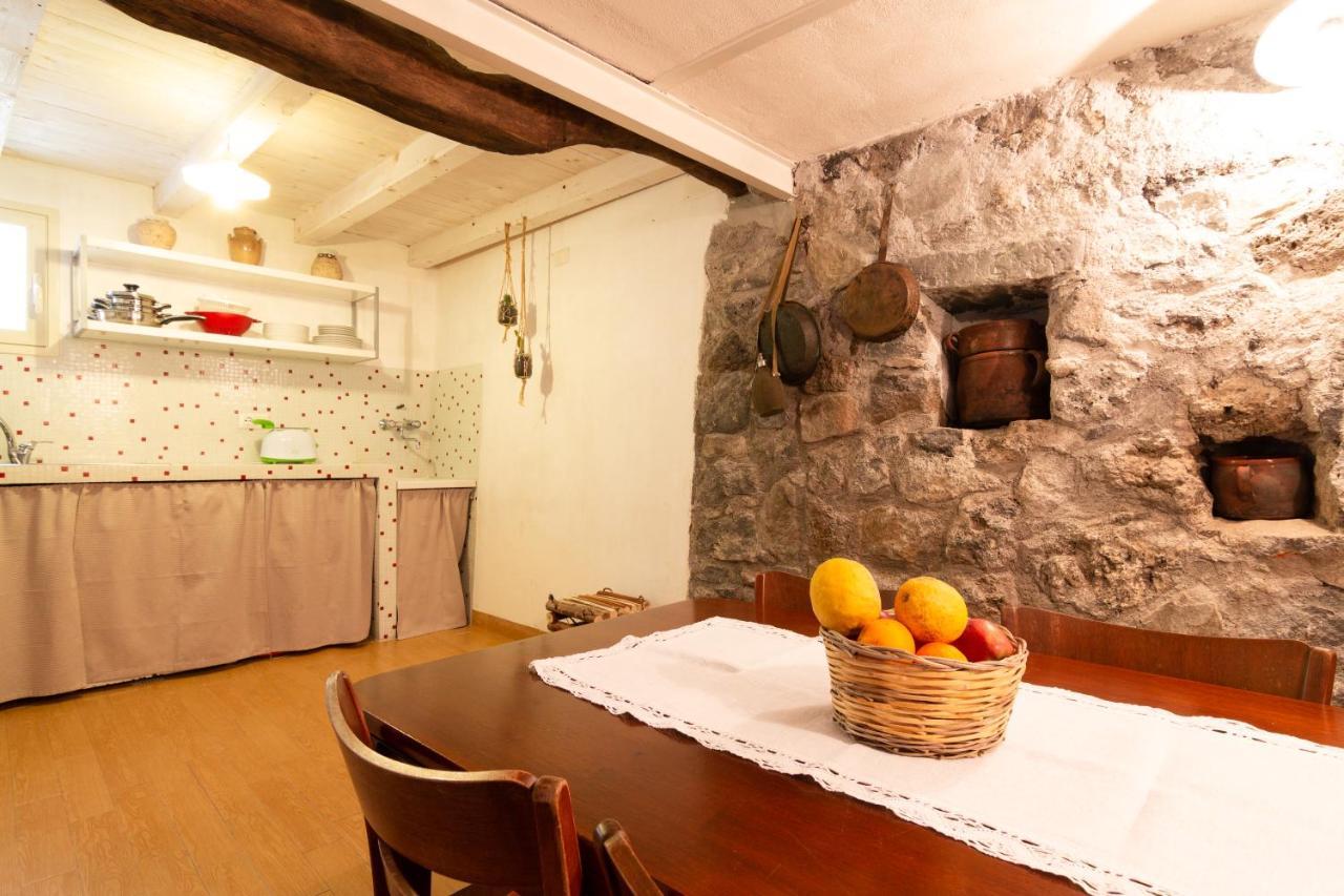 Casanatura Apartment Francavilla di Sicilia Exterior photo